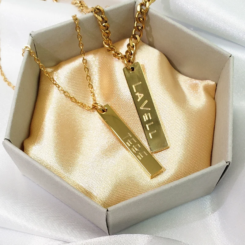 Timeless Elegance, Temporary Discounts – Act Fast Couple's Engraved Bar Necklace Set